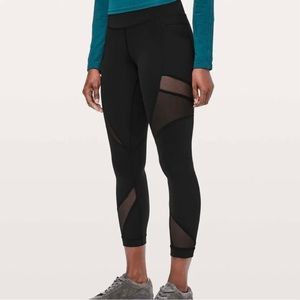 Lululemon Mesh in Motion Crop